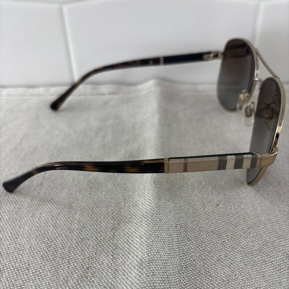 Burberry BE3080 Sunglasses with Case - Gold rim and Brown Polarized Lenses - Picture 5 of 6